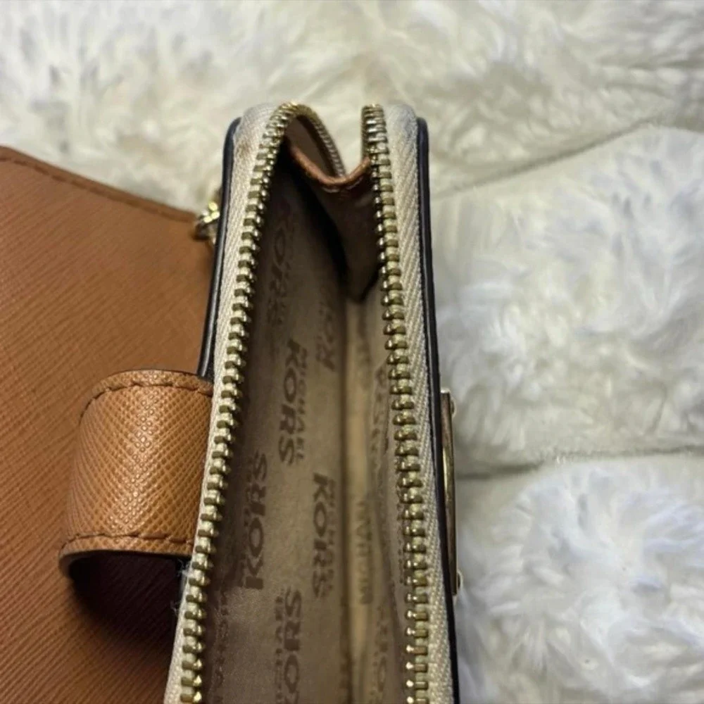 MK mini Wallet